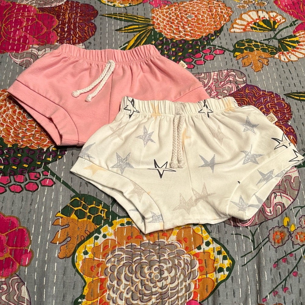 CHARMING MARY AQUA KNIT SHORTS *SIZE 12-18 MONTHS *SIZE 9-12 MONTHS